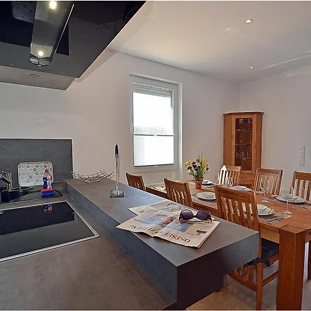 Kliffrand 14 Comfortable * Glowe