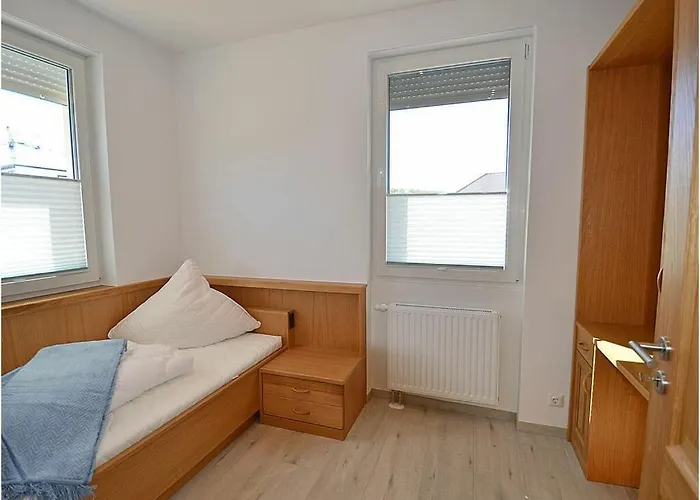 Kliffrand 14 Comfortable Feriehus *